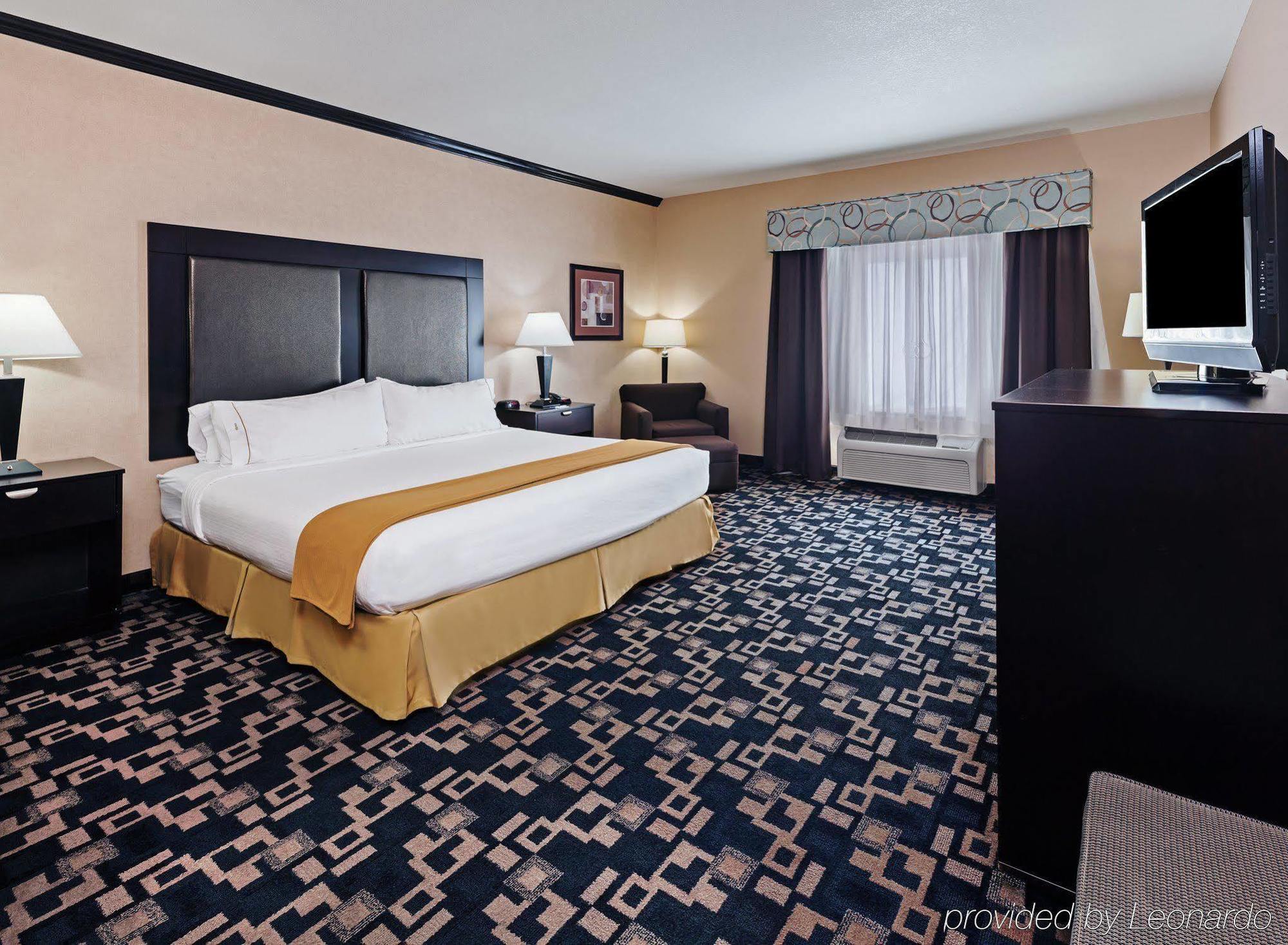 Holiday Inn Express Glen Rose By Ihg Buitenkant foto